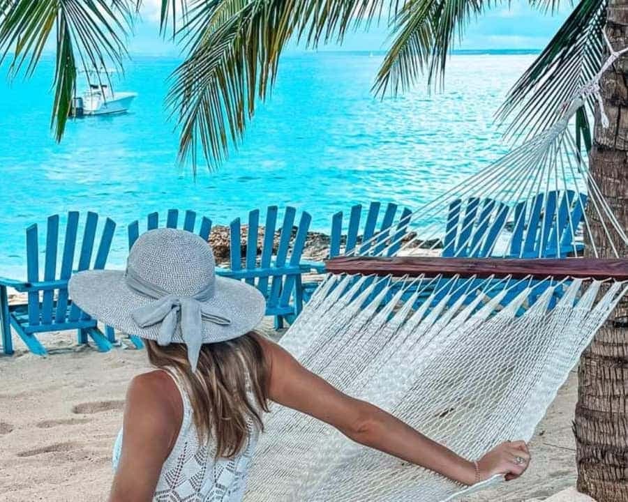 From Punta Cana: Saona Island Tour with BBQ Lunch