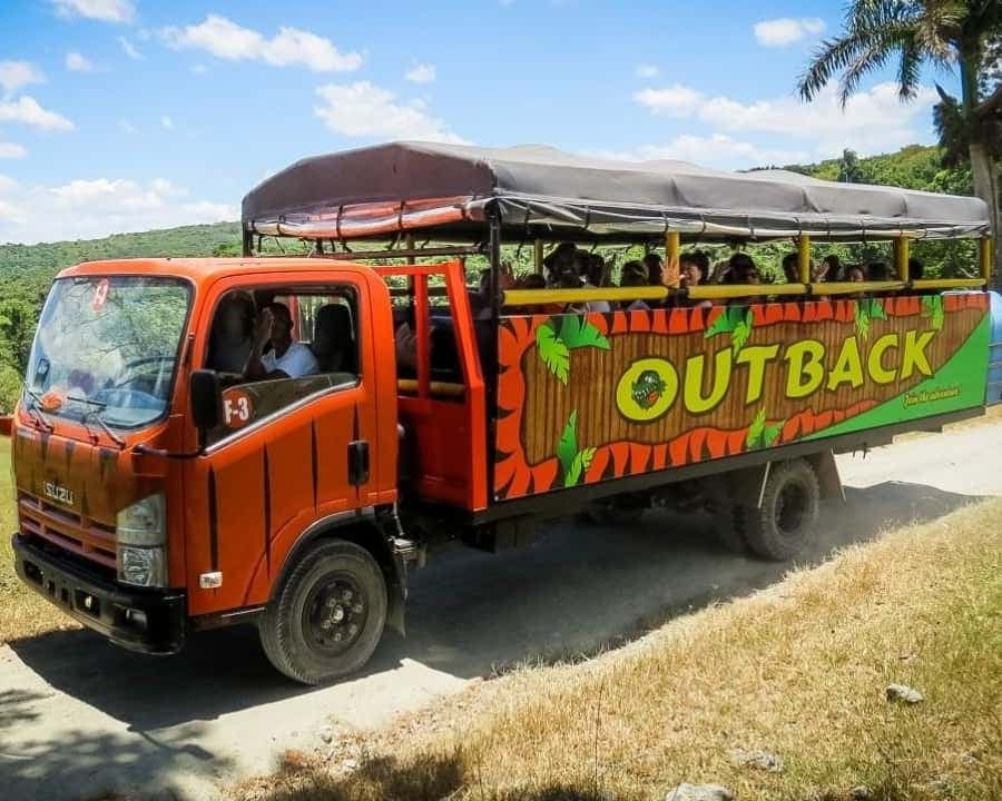 Punta Cana: Montaña Redonda and Macao Beach Day Trip