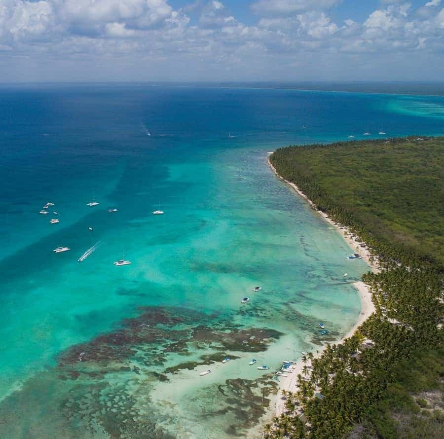 Saona Island Comfort: Cruise by Catamaran All inclusive - Dominican Republic
