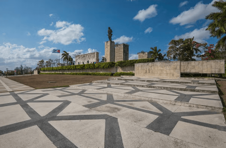 Day Trip to Santa Clara & Remedios