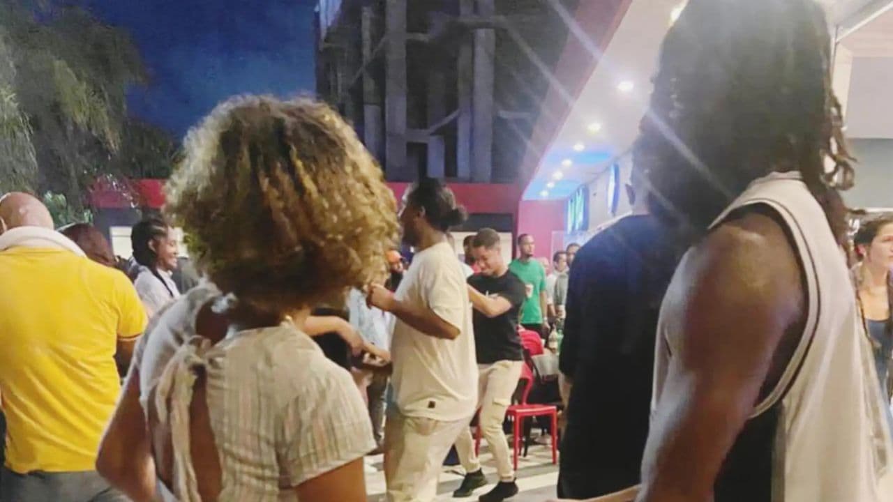 Santo Domingo: Bachata Social Dancing Tour - Dominican Republic