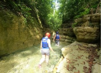 Puerto Plata: Damajagua Waterfalls Canyoning & Cocktail