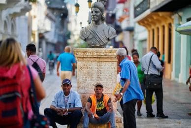 Santo Domingo: Private City Tour walking