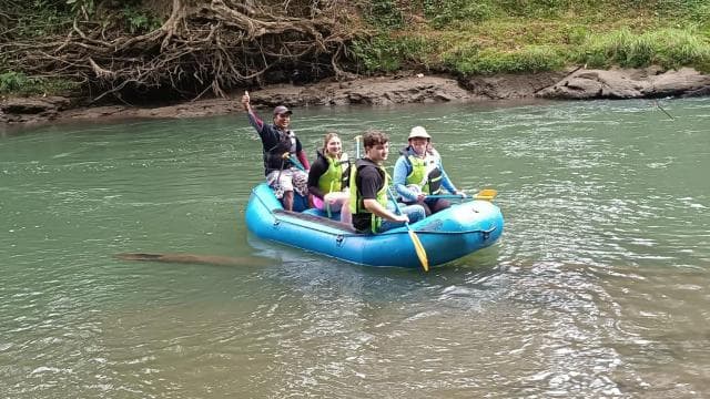 La Fortuna: Rio Penas Blancas Safari Float Tour
