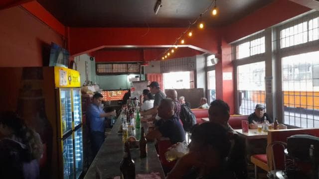 Chepe Chinchurro: San José’s Ultimate Dive Bar Walking Tour