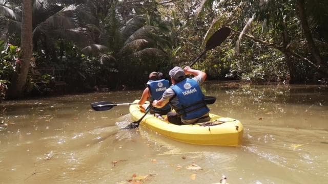 Kayak Tour in La Fortuna: Kayak Safari in Rio Peñas Blancas