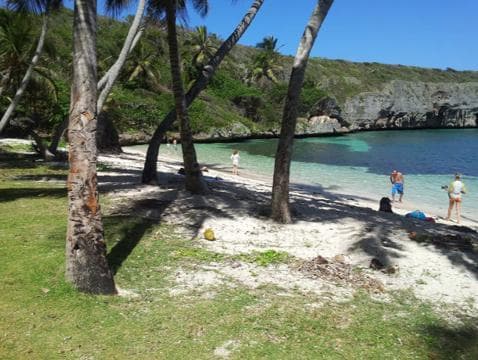 Samana: Fronton & Madame Beach tour Las Galeras