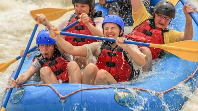 Manuel Antonio: Whitewater Rafting on Naranjo River
