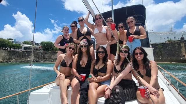 BEACH DAY EXPERIENCE | Private "Party Boat" San Juan Bay