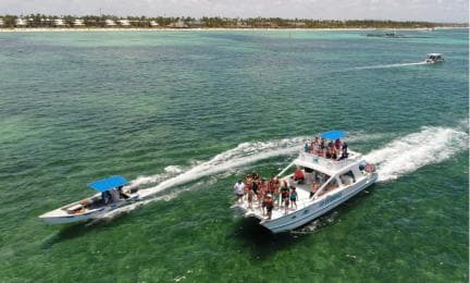 Puerto Plata Private Catamaran: Snorkeling, BBQ & Open Bar
