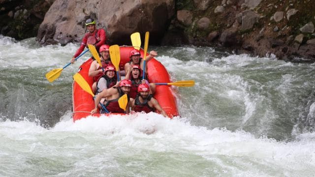 San Jose Rafting Class 3-4 with Connection to La Fortuna