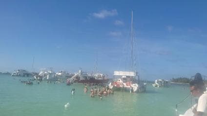 Punta Cana: Party Boat and Snorkeling Adventure