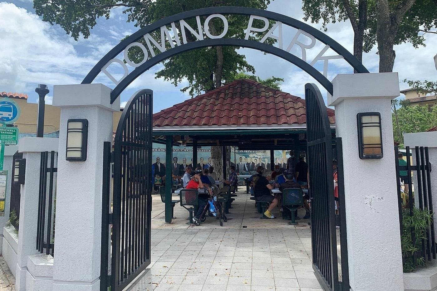 Taste of Little Havana: Miami Cuban Food & Culture Tour