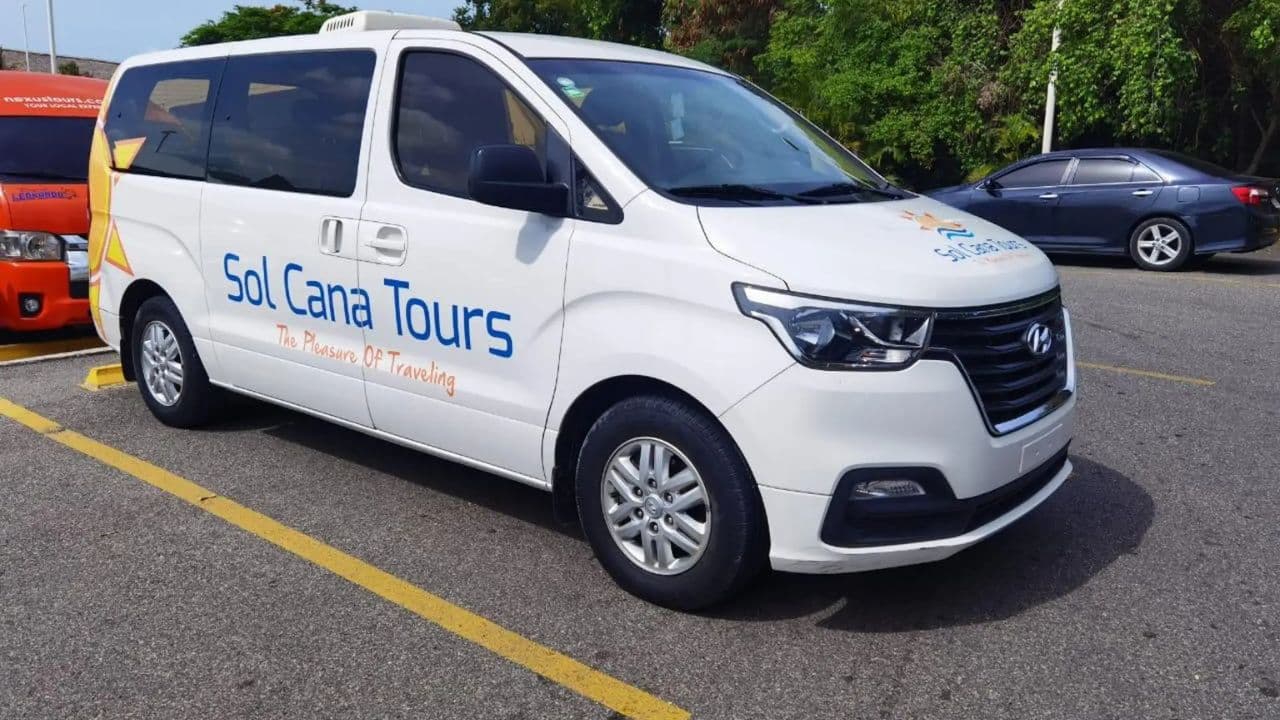 Private Transfer Lopesan Costa Bavaro to Punta Cana Airport