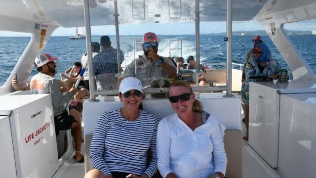 Fajardo: Icacos Power Boat Trip with Snorkel, Lunch & Drinks - Dominican Republic