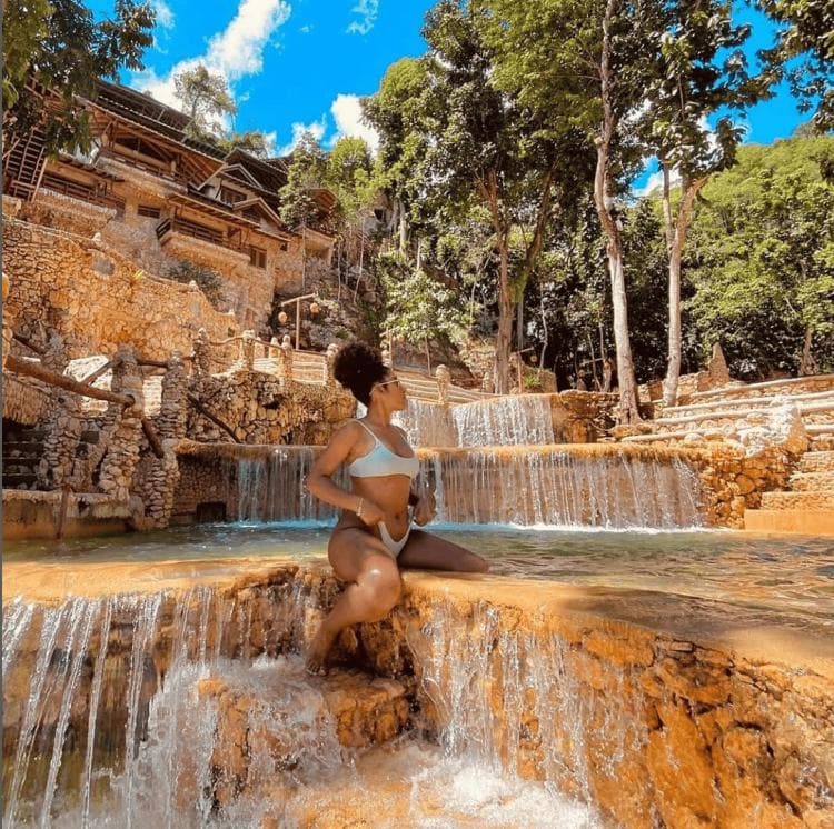 Santo Domingo: Hike and kayaks los Haitises plus Cano hondo pools