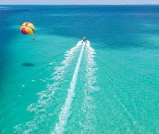 Punta Cana: Parasailing Experience with Round-Trip Transfer
