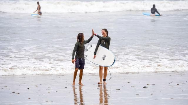 Santa Teresa: Surf Lesson with Certified Instructor