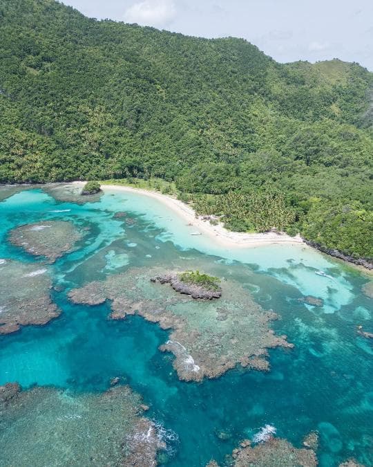 Playa Ermitano & Playa Honda Boat Tour from El Valle Beach - Samana