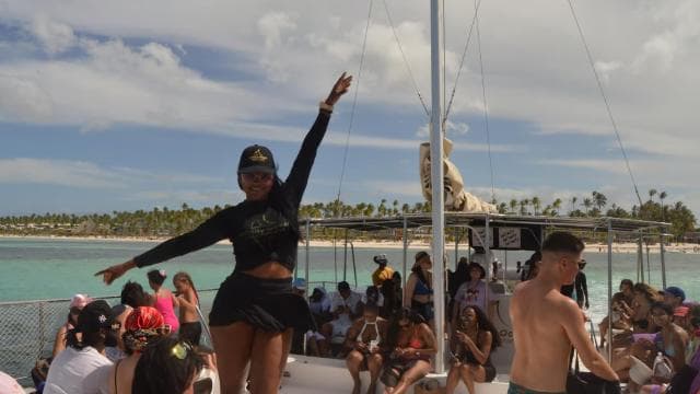 Party Boat - Booze Cruise Punta Cana