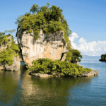 Haitises + Cayo Levantado ( Bacardi Island )