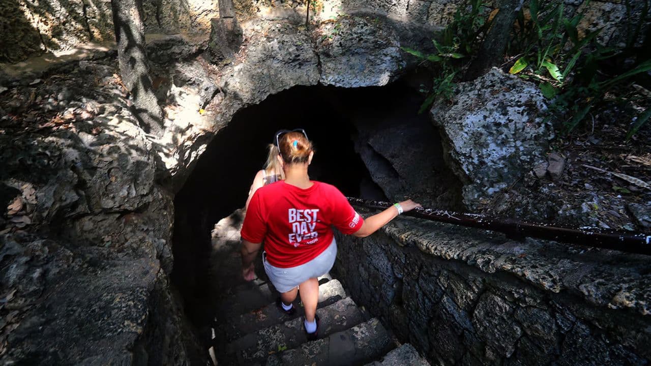 Santo Domingo: Three Eyes National Park Immersion