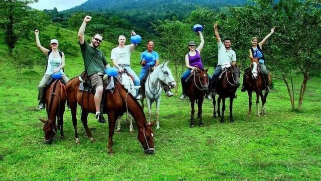 La Fortuna: Horseback Ride to La Fortuna Waterfall - Dominican Republic