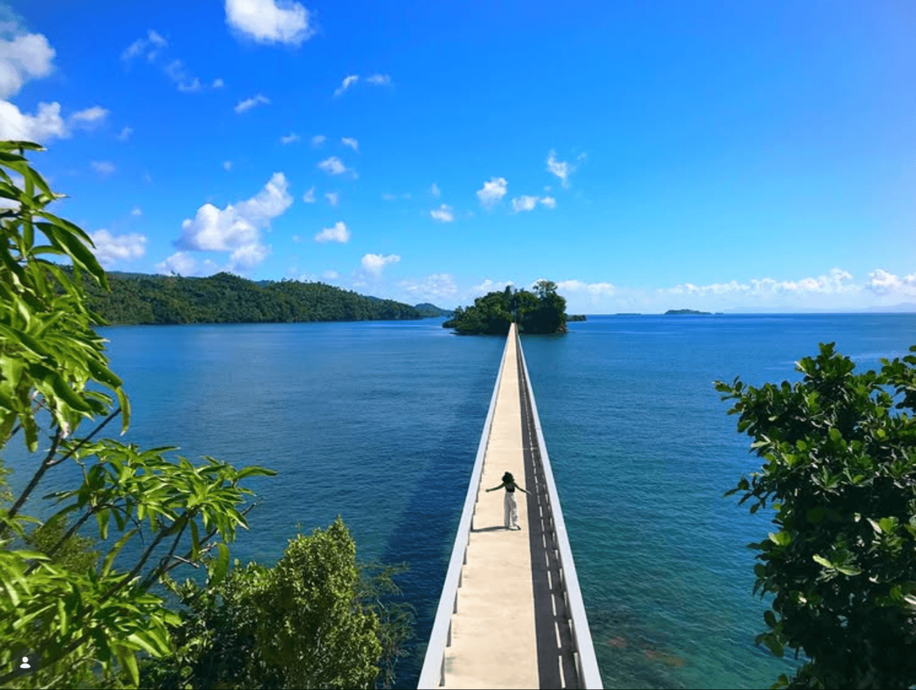 Samaná History Walk & Bridge Hiking Tour | 2 Hour Guided Experience