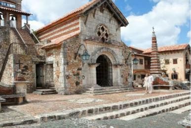 Private: Full-Day Excursion from Chavón & Saona Island - Dominican Republic