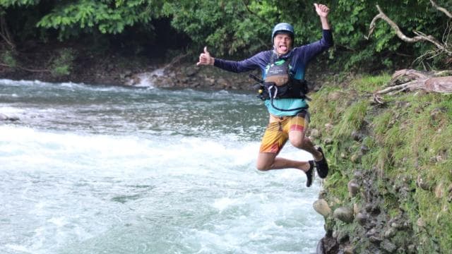 Sarapiquí River: Whitewater Rafting Adventure with Snacks