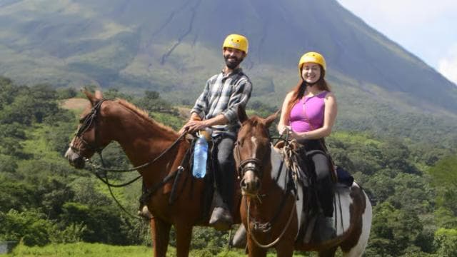 La Fortuna: Arenal Volcano Horseback Riding