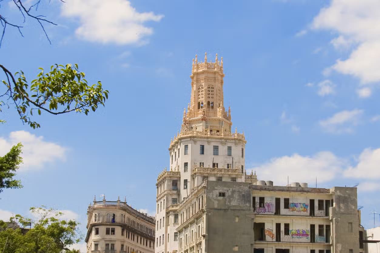 Centro Habana Free Tour