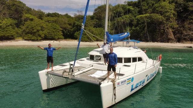 Playa Flamingo: Catamaran Tour and Snorkel With Meal