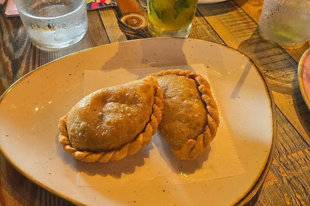 Little Havana Walking Tour – Food Tastings, Traditions & Music