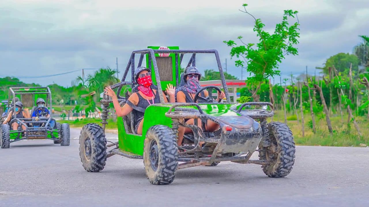 Punta cana : Off-road buggy adventure with cenote cave swim and beach