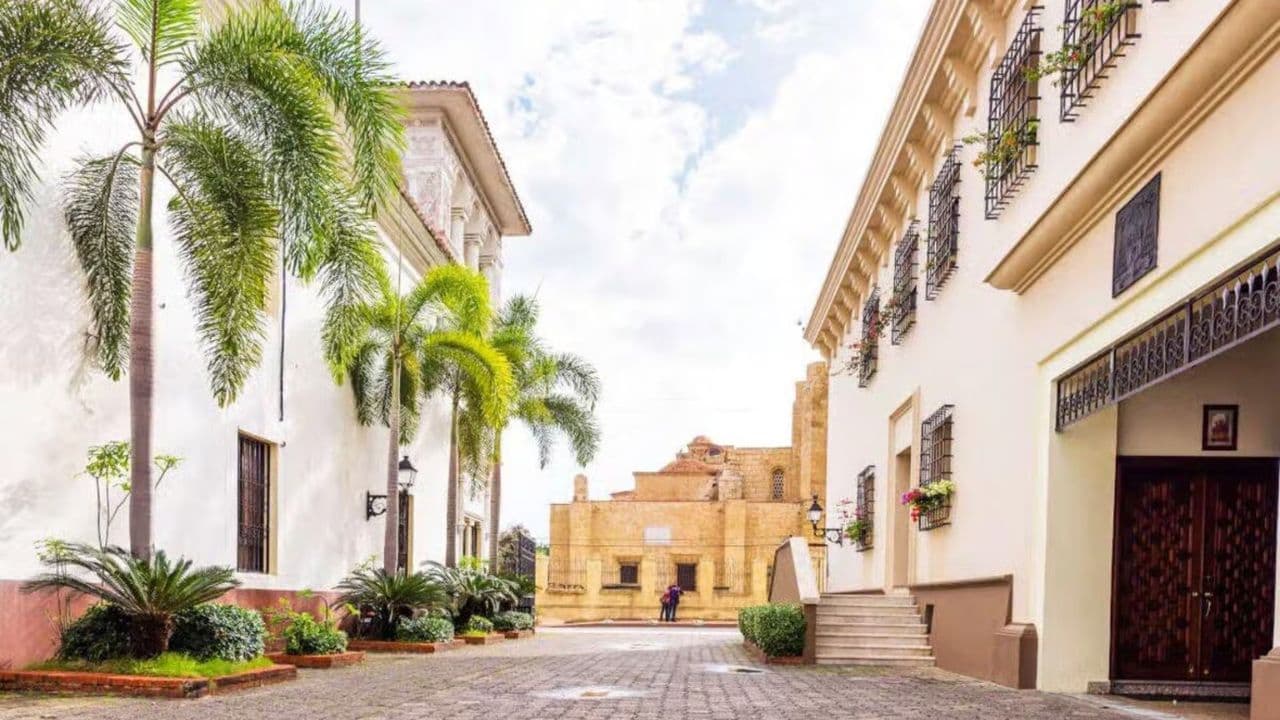 Historical Walk, Discover the Colonial Zone