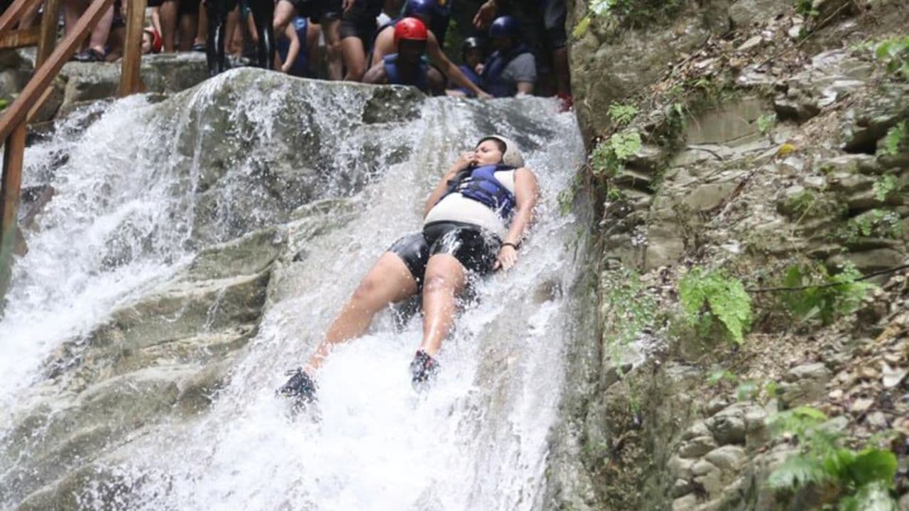 Puerto Plata: Damajagua Waterfalls with Buggy or Horse Ride